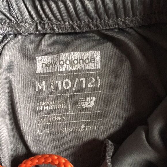Youth Medium New Balance Shorts - Picture 5 of 10